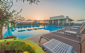 Maritim Antonine Hotel & Spa  4*